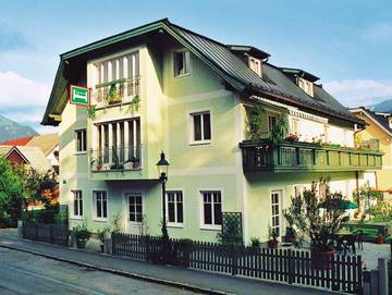 Ferienwohnung für 2 Personen, mit Terrasse und Ausblick, kinderfreundlich im Salzburger Land