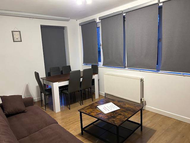 Large Shoreditch, Hoxton 3-Bed Garden Flat in Hackney, London