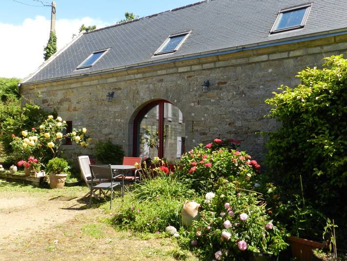 Location de vacances pour 4 personnes, avec jardin à Cléden-Cap-Sizun - 2