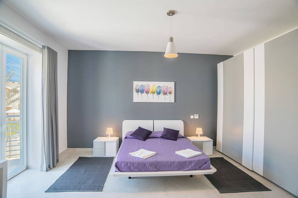 Ganze Wohnung, Nagelneue zeitgenössische Himmel-Landhäuser mit privatem Pool - die Ufergegend in Marsaskala, Insel Malta