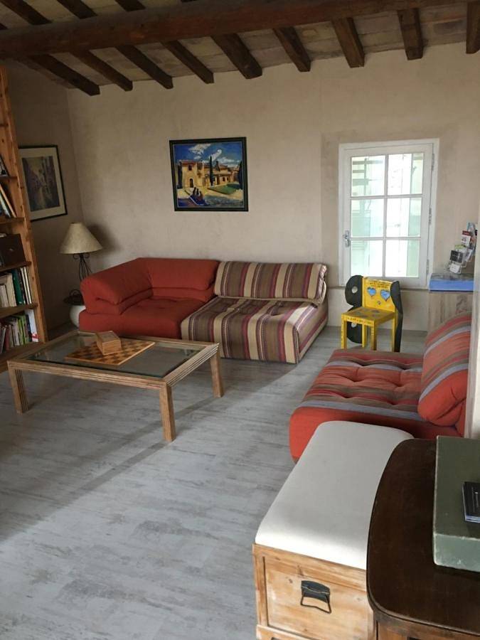 Chambre d’hôte pour 9 personnes, avec terrasse et vue à Lunel - 4