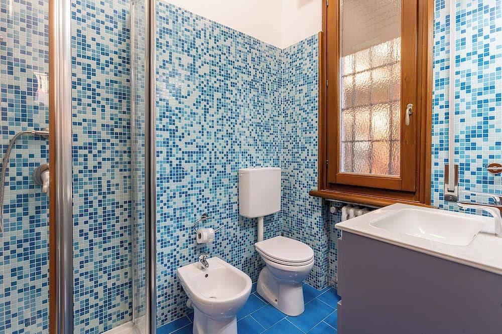 Stanza con bagno privato 3- uso cucina - Bastioni in Vérone, Montagnes autour du lac de Garde