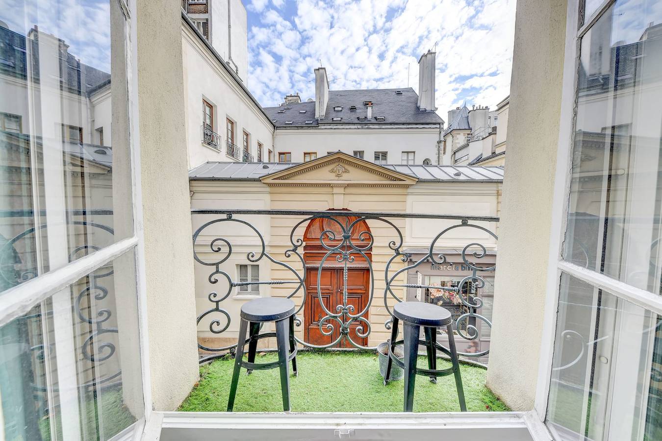 Estudio entero, Le Renaud - Le Marais - Wifi - Balcon in 4th Arrondissement, París