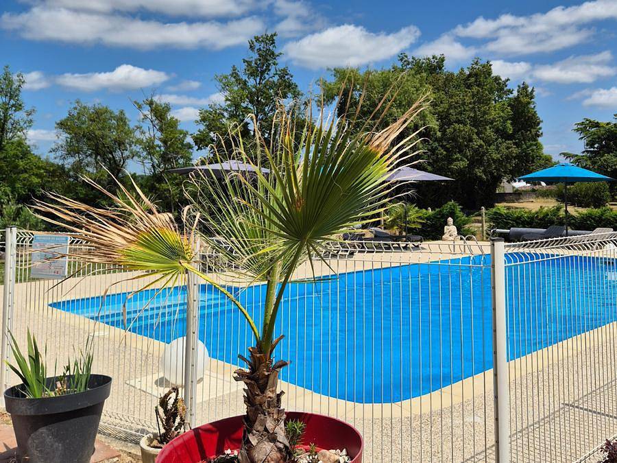 Camping l'Eau Vive - Bungalow toilé 4 personnes - Bungalow toilé in Les Églisottes-et-Chalaures, Région de Libourne