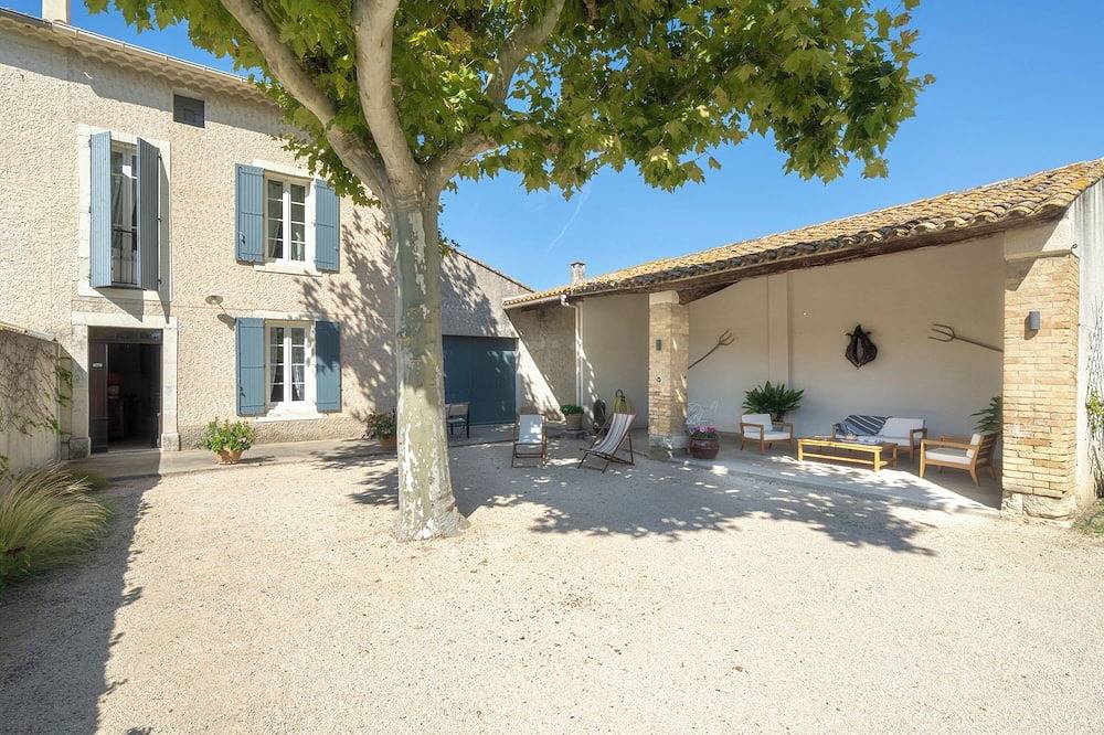 Maison Provençale de Charme  Proche d’Avignon (label 3 clés Clevacances) - in Jonquerettes, Vaucluse