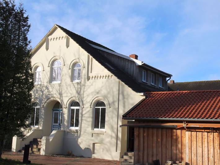 Ferienwohnung für 4 Personen, mit Terrasse und Garten, kinderfreundlich in Grimersum - 2