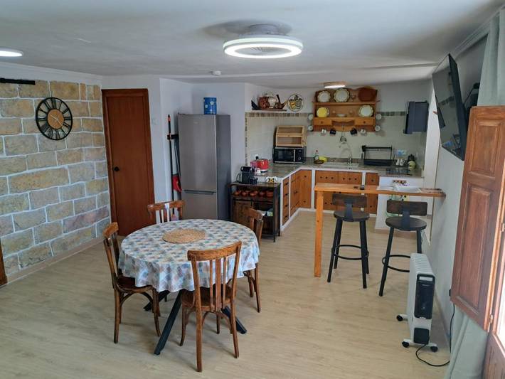 Apartamento de vacaciones para 5 personas, con balcón y vistas en Alto Mijares - 2