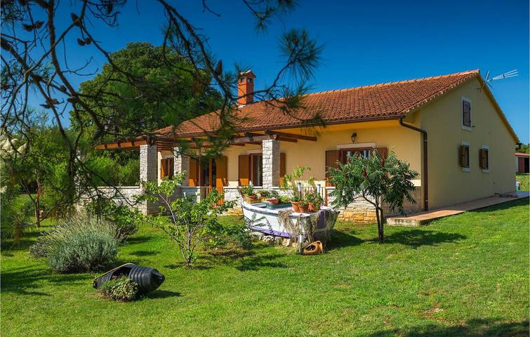 Ferienhaus für 8 Personen, mit Garten - 1