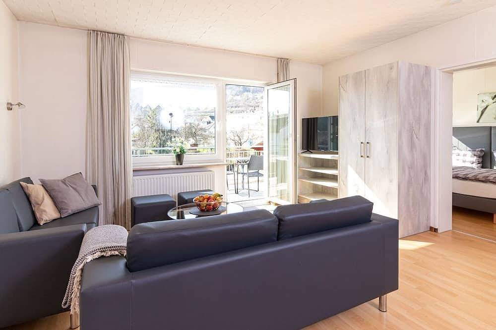 Ganze Wohnung, 2-Raum-Apartment für 1-3 Personen - Fabryshof, Apartements in Bollendorf, Eifelkreis Bitburg-Prüm