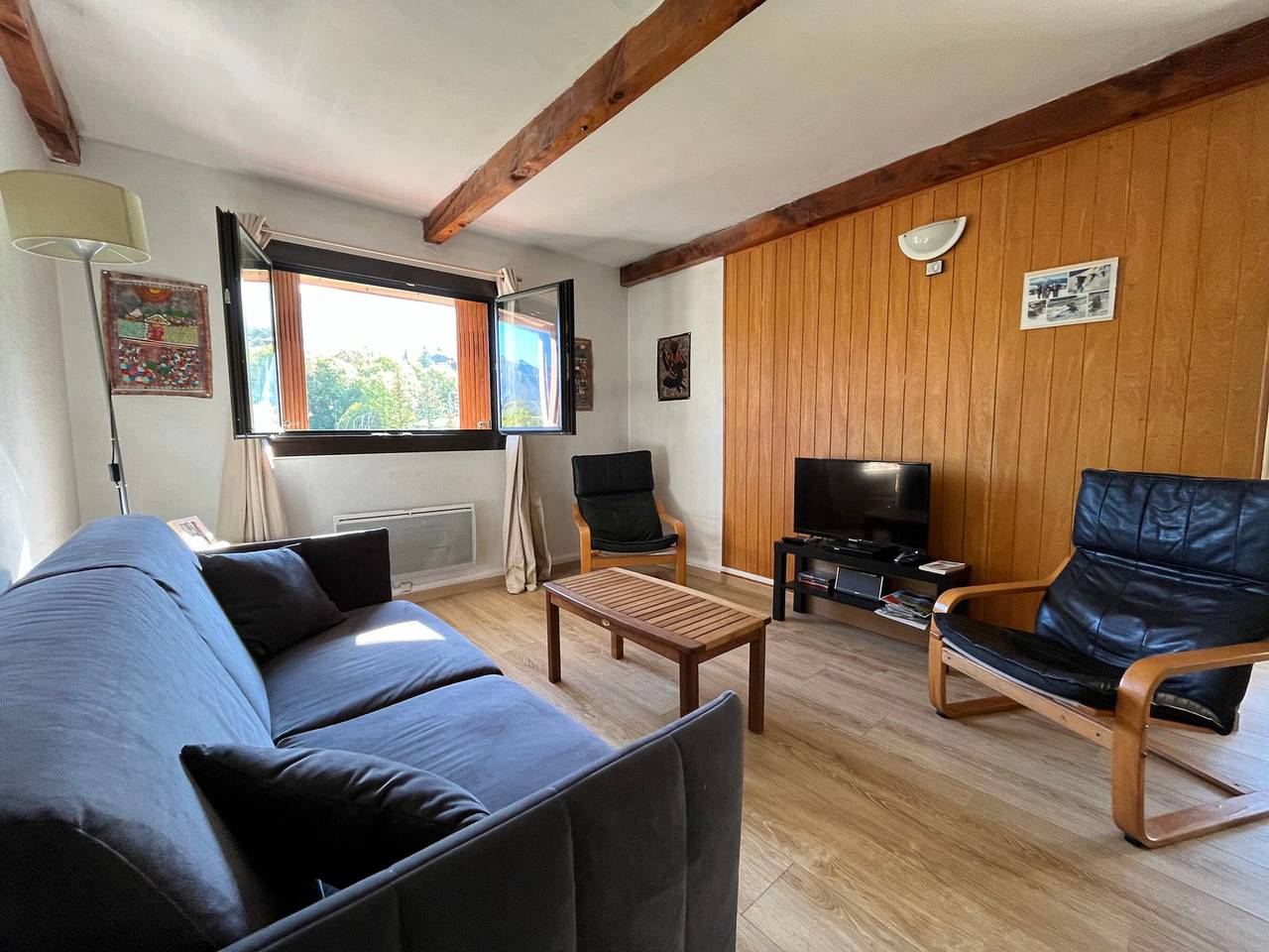 Appartement entier, T2 spacieux face aux pistes - 6 pers, Sud, Confort in Le Sauze, Enchastrayes