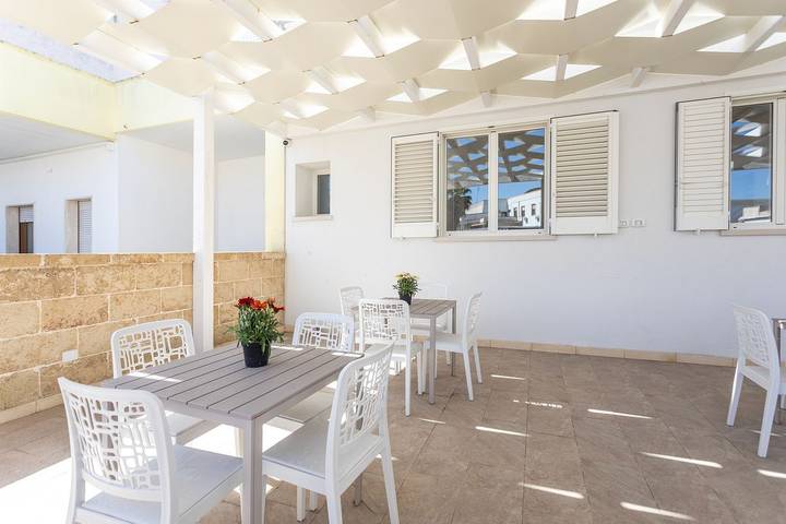 Chambre d’hôte pour 11 personnes, avec terrasse dans les Pouilles - 3
