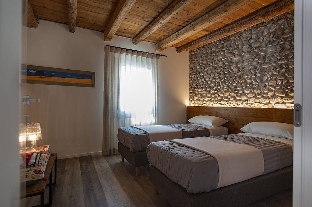 Appartement entier, Elegant 2Bedrooms Apartment With Hill-View Terrace In The Prosecco Region in Crocetta del Montello, Province de Trévise
