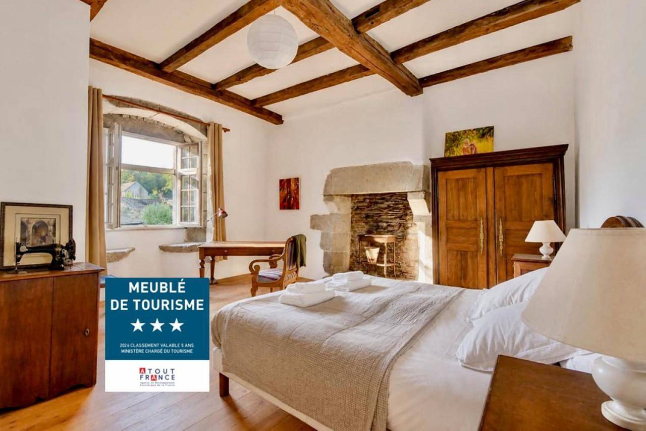 Presbytère Xvième siècle - Charme & Vue Chapelle St Herbot in Loqueffret, Région de Châteaulin