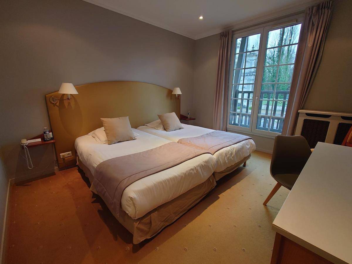 Hotel Le Continental in Forges-les-Eaux, Région de Dieppe