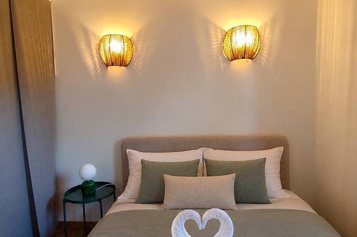 Appartement entier, Un pied à terre idéal en couple ou en famille, à 10mns de Cassis. in Carnoux-en-Provence, Côte méditerranéenne (France)