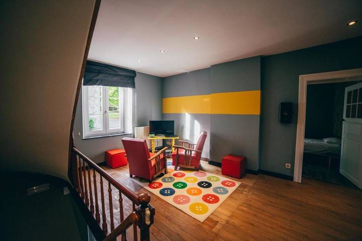 Location de vacances pour 8 personnes, avec vue et jardin, adapté aux familles à Nassogne - 3