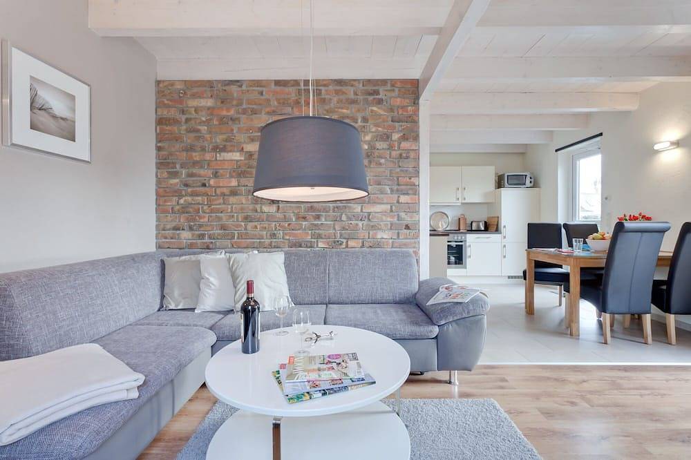 Detached holiday home in the second row in Zingst, Peninsula Fischland - Darss - Zingst