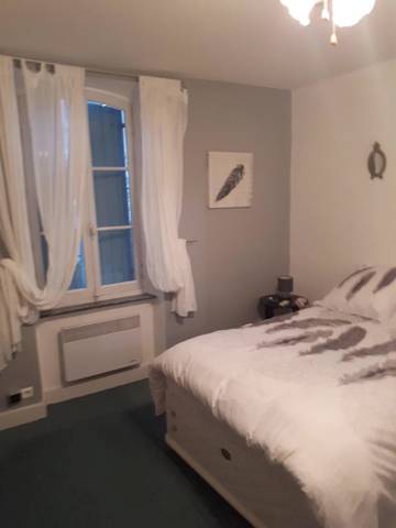 Chambre d’hôte pour 2 personnes, avec piscine et jardin ainsi que terrasse et vue à Alairac