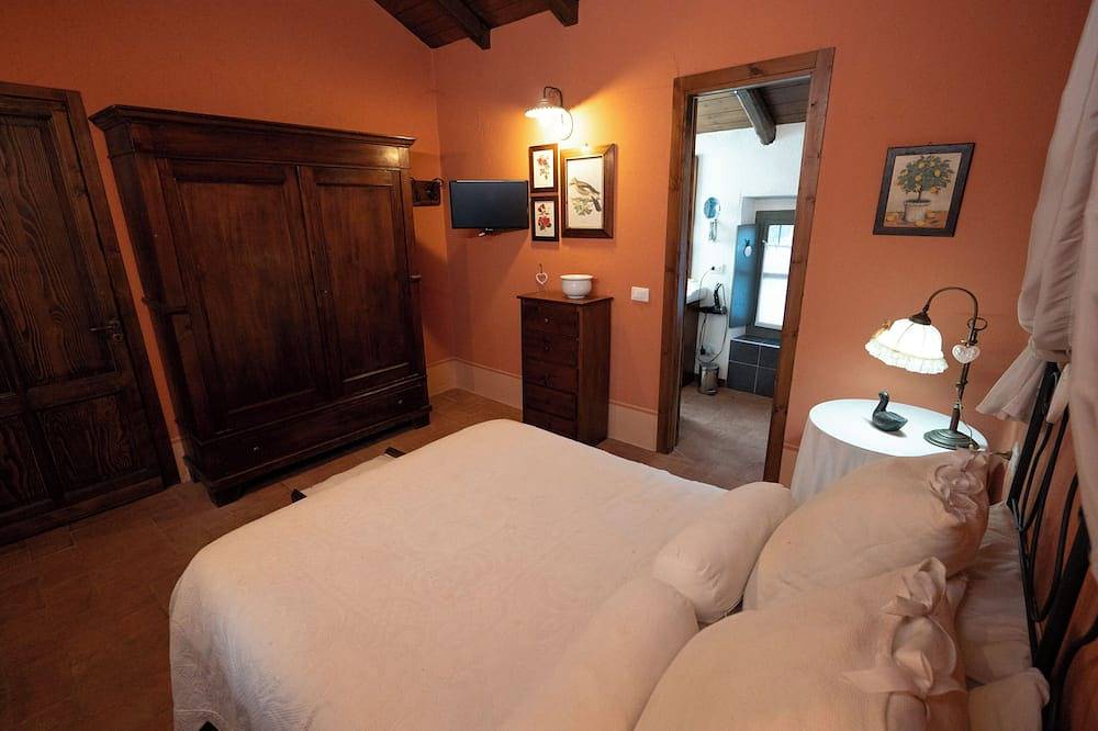 The Willow Bed & Breakfast - Room Tulip in Veruno, Gattico-Veruno