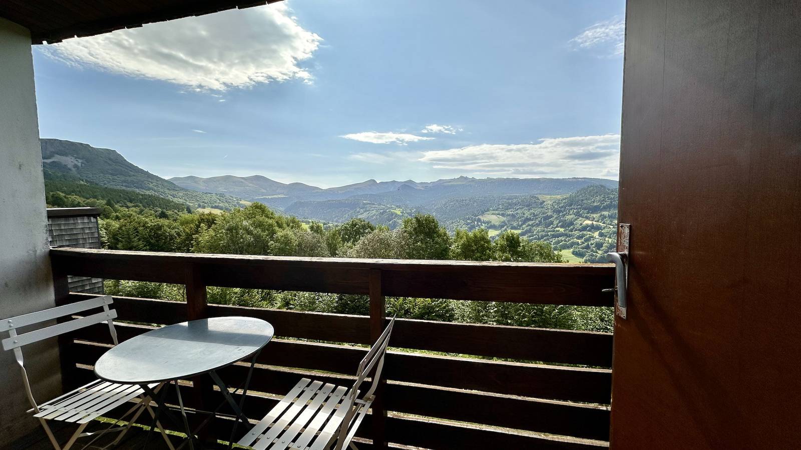 Apartamento entero, Le Joy - Murat le Quaire - 5 pers in Murat-le-Quaire, Parque Natural Regional Volcans d'Auvergne