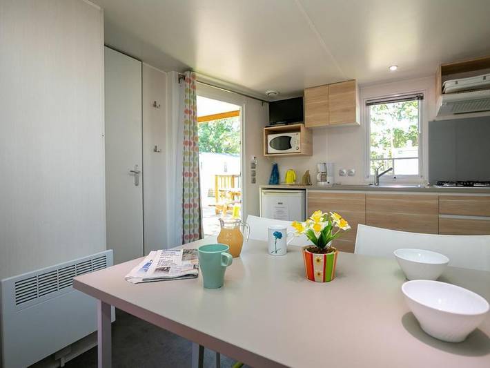 Camping La Garenne - Mobilhome 4 personnes - Mh2 Confort* 27 m² + lit double en 160, avec sanitaires in Néfiach, Côte méditerranéenne (France)