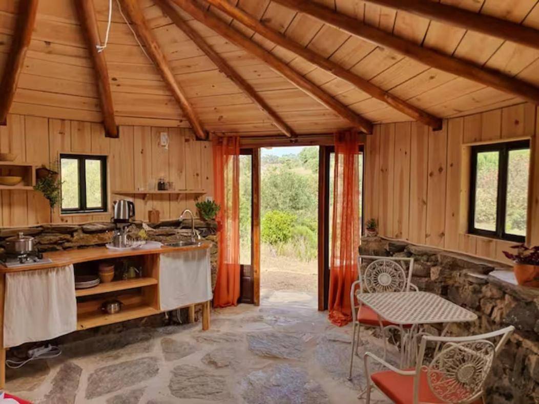 Tent in São Luís, Costa Alentejana