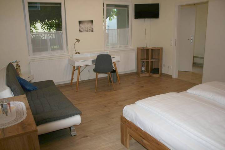 Ferienhaus für 2 Personen, mit Terrasse und Garten