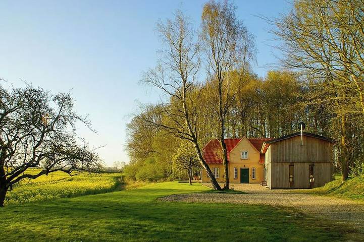 Ferienhaus für 11 Personen, mit Balkon und Garten in Rabenkirchen-Faulück
