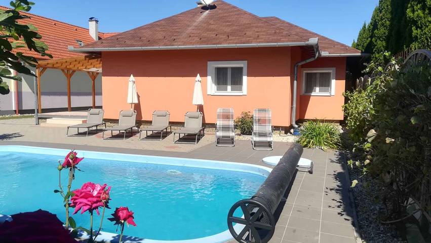 Ferienhaus für 6 Personen, mit Garten am Balaton