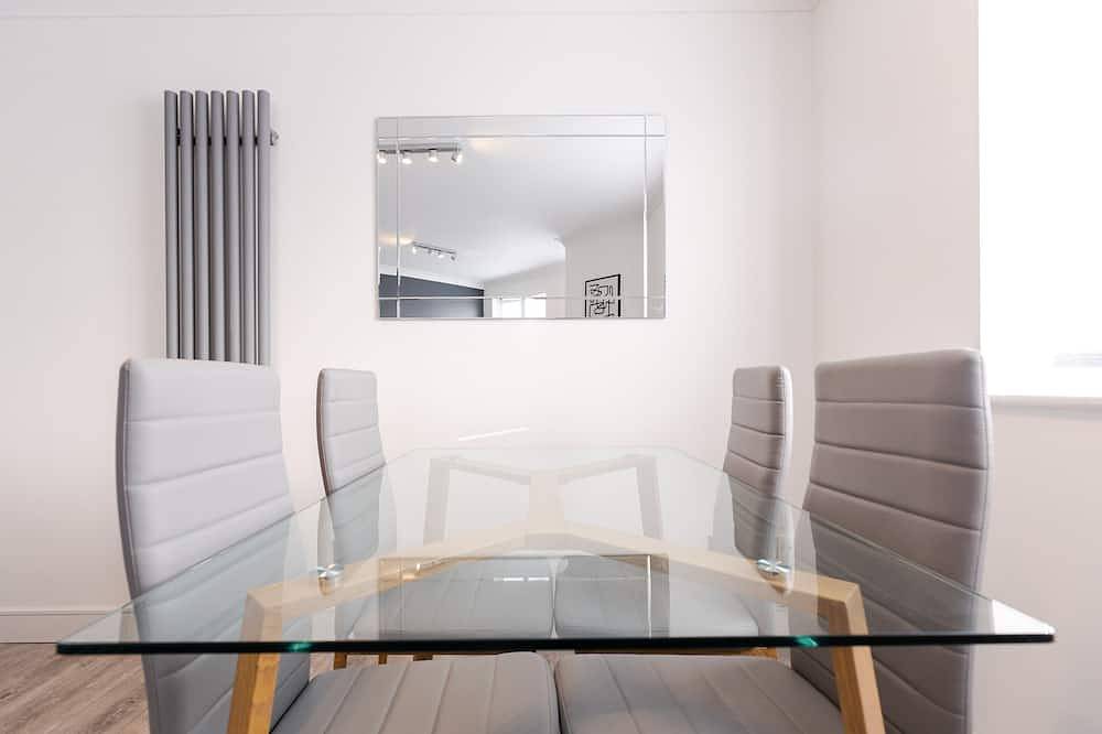 Ganze Wohnung, Luxury, Modern Apartment w/ Netflix in Zone 2 in Hackney, London