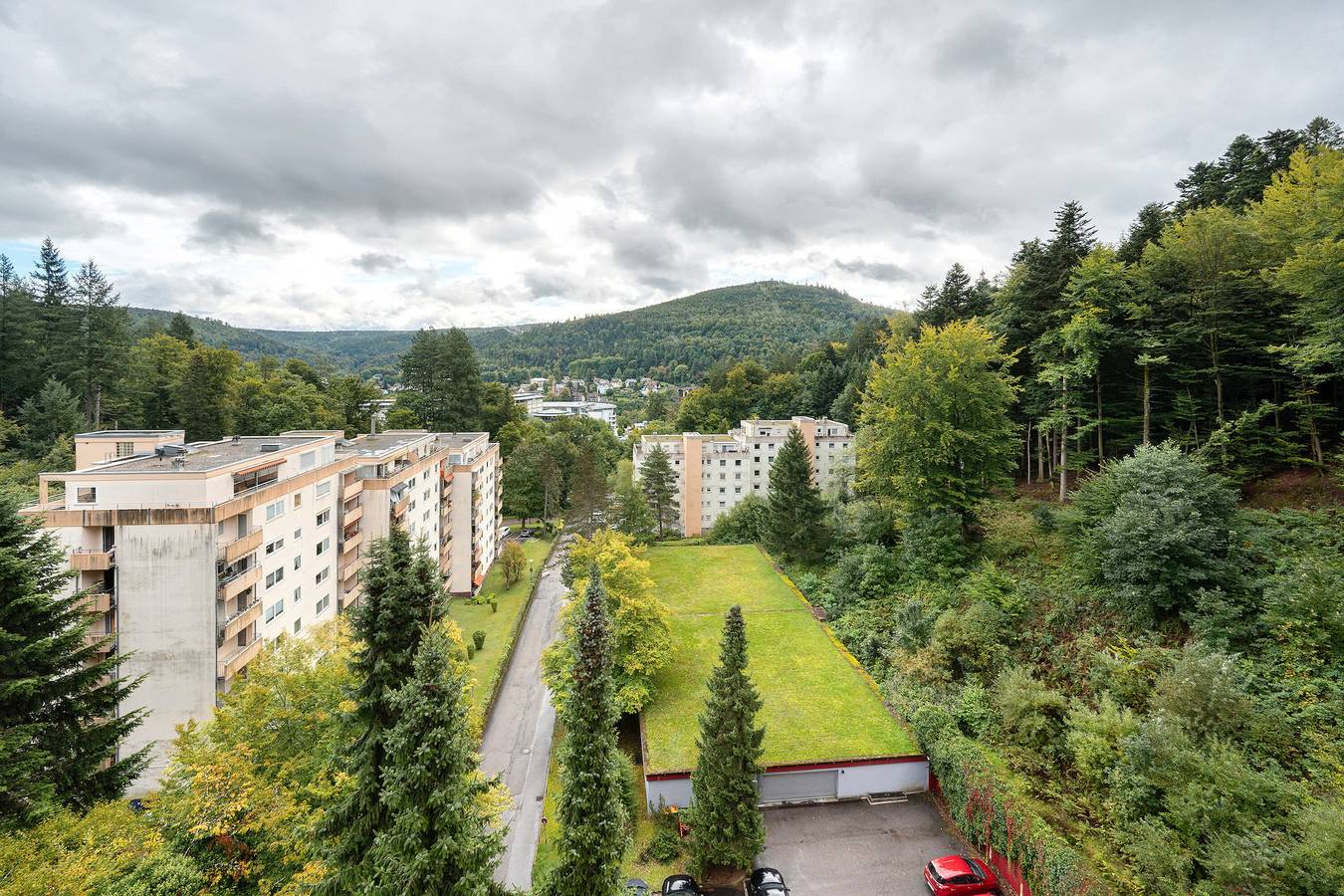 Entire apartment, Apartment 'Panorama-Perle' with Mountain View, Balcony and Wi-Fi in Bad Herrenalb, Northern Black Forest