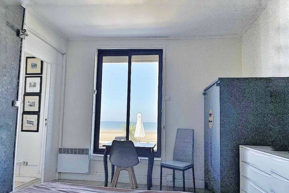 Appartement entier, Magnifique vue sur la mer direct sur la plage appartement 110m2 8-9 pers terrass in Auberville, Région de Lisieux