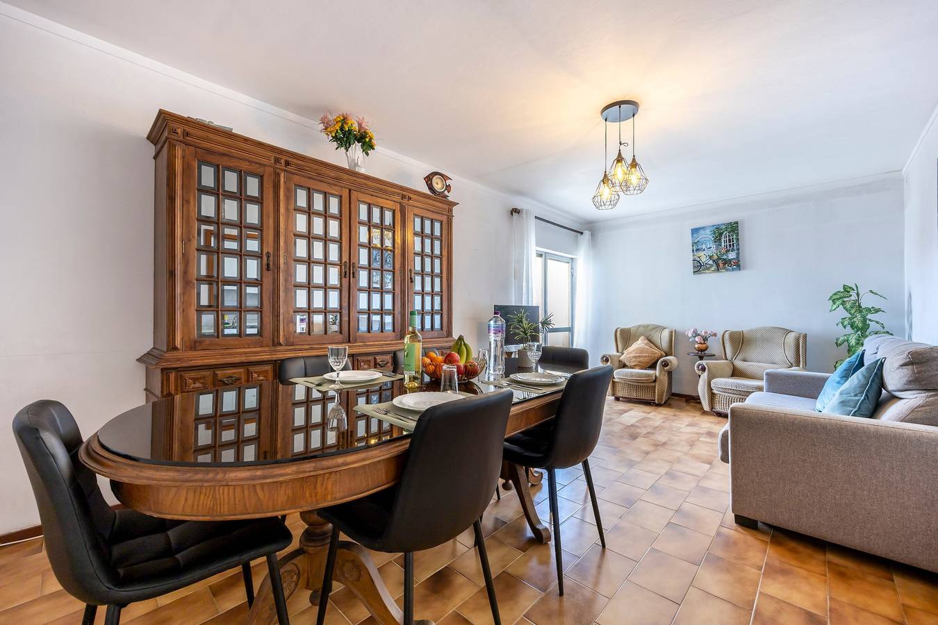 Entire apartment, Skyline Haven Algarve Apartment – Portimão with Sea View, Balcony and Wi-Fi in Praia da Rocha, Portimão