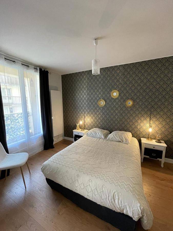 Appartement entier, Au coeur de Chantilly, près de Paris et du Parc Astérix in Chantilly, Oise