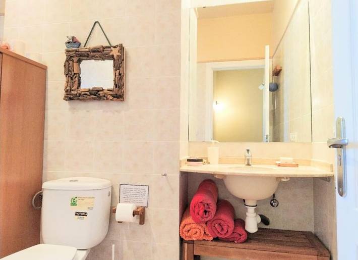 Gîte pour 8 personnes, avec terrasse et jacuzzi à Barbastro - 2