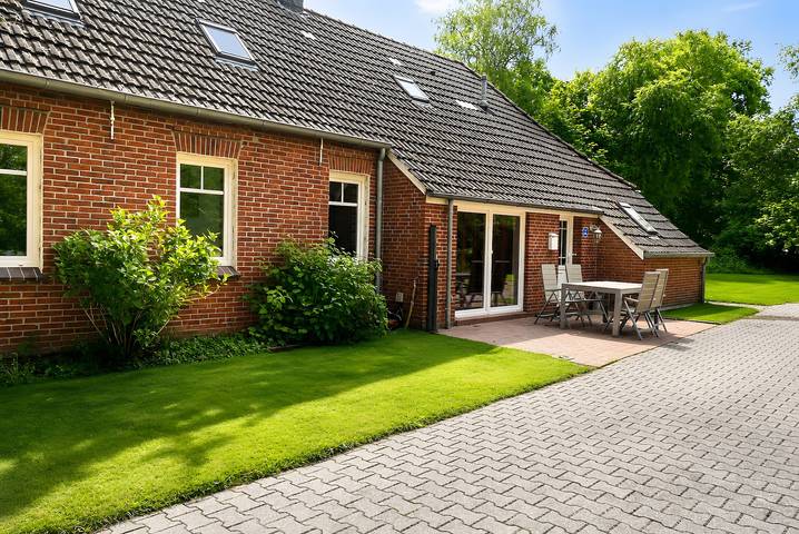 Ferienhaus für 7 Personen, mit Garten in Norden und Umgebung