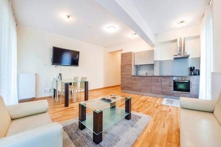 Ferienwohnung für 4 Personen, mit Balkon/Terrasse und Whirlpool sowie Terrasse in Swinemünde