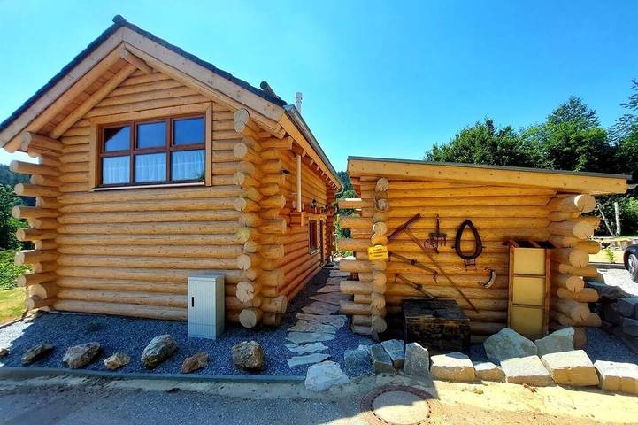 Lodge für 6 Personen, mit Whirlpool und Sauna sowie Garten