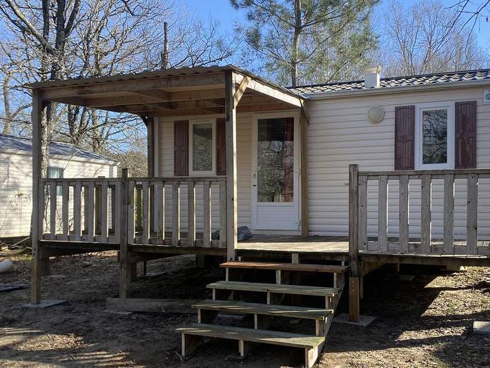 Chalet pour 2 personnes, avec Terrasse en Charente-Maritime - 2