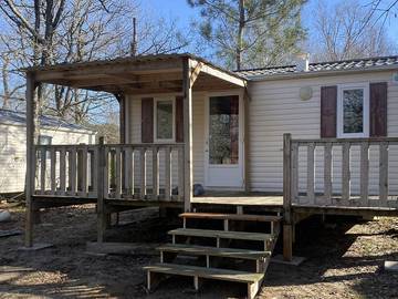Camping für 2 Personen in Le Fouilloux, Jonzac und Umgebung, Bild 1