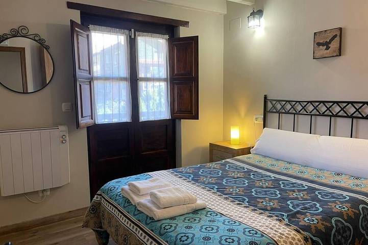 Casa Rural El Balcón Del Hórreo Para 6 Personas En Piloña in Piloña, Sierra del Sueve