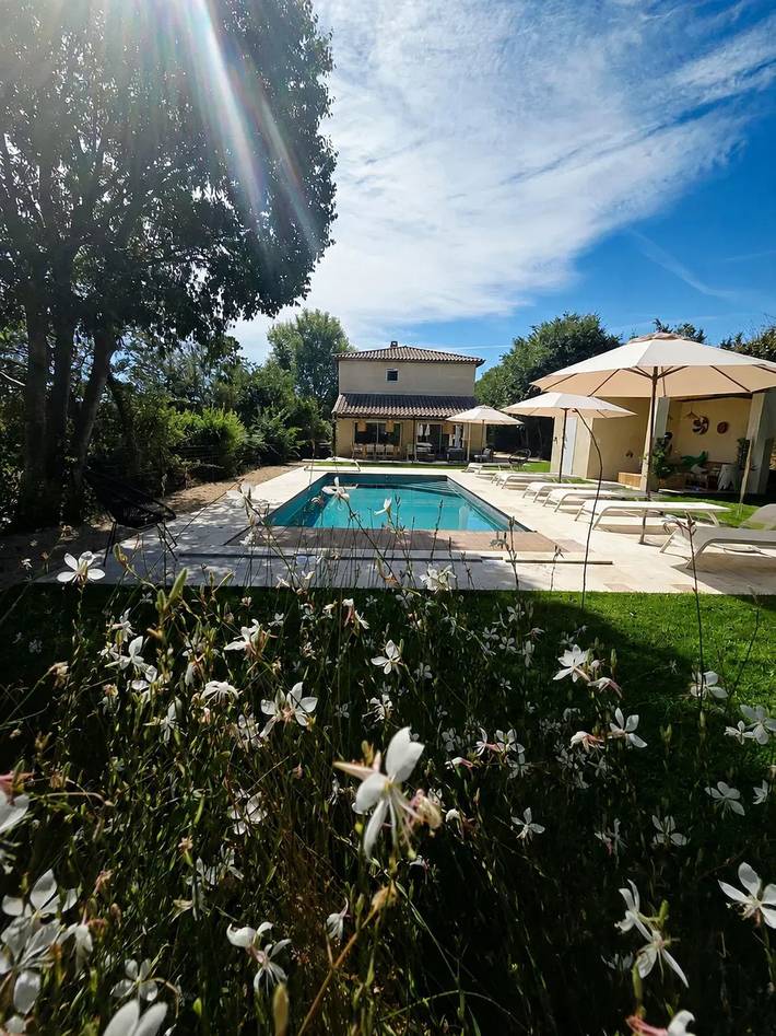 Maison de vacances pour 10 personnes, avec Terrasse ainsi que Jardin et Piscine