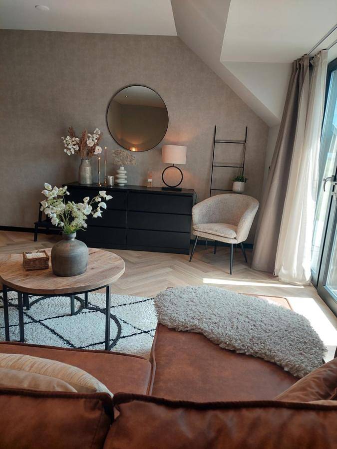 B&b voor 2 personen, with Terras and Tuin as well as Uitzicht in Provincie Groningen
