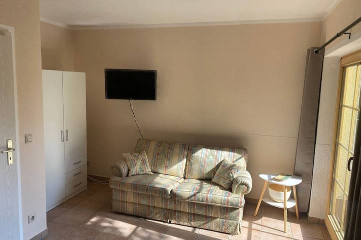 Ganze Wohnung, Doppelzimmer (Appartement 1) - Blockhaus in Sangerhausen, Harzvorland