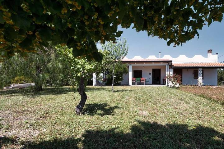 Casa vacanza per 4 persone, con Terrazza e Giardino nonché Panorama a Roseto Capo Spulico
