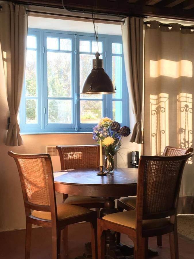 Maison de vacances pour 4 personnes, avec Terrasse et Jardin ainsi que Piscine et Vue