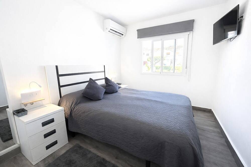 Bungalow Erdgeschoss Lake Garden für 4 Personen in Torrevieja, Costa Blanca