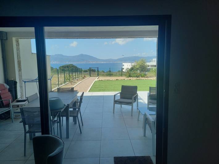 Gîte pour 4 personnes, avec jardin et terrasse à Pietrosella - 2