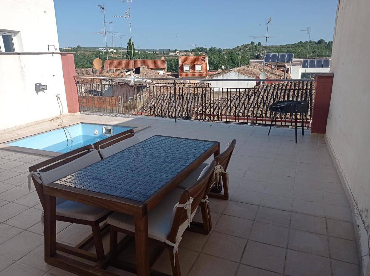 Five-Bedroom House in Navalón, Anna