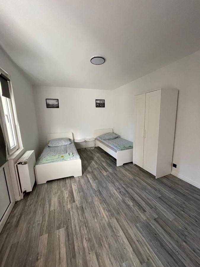 Ferienwohnung für 5 Personen, mit Balkon und Terrasse sowie Garten in Herne - 3